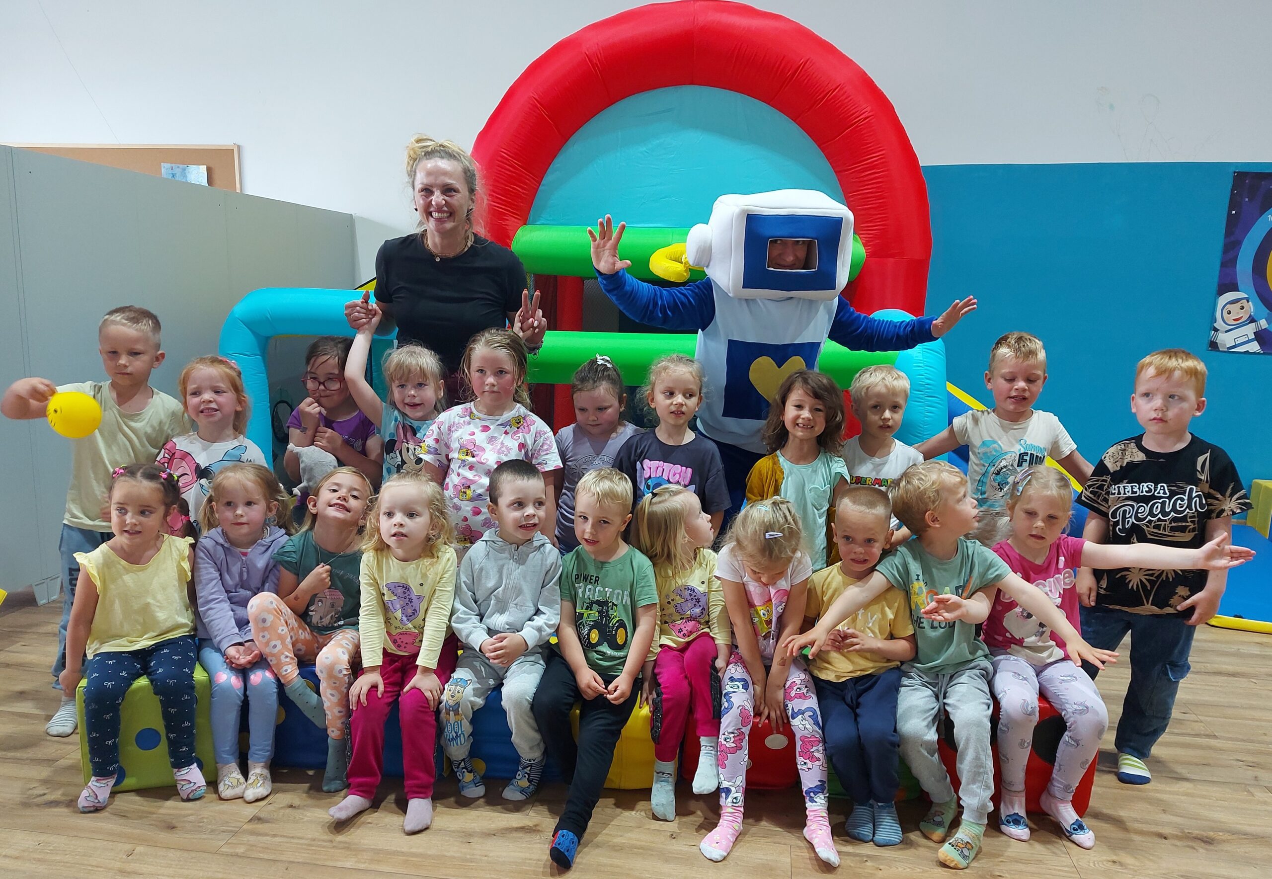 Wycieczka piesza przedszkolaków