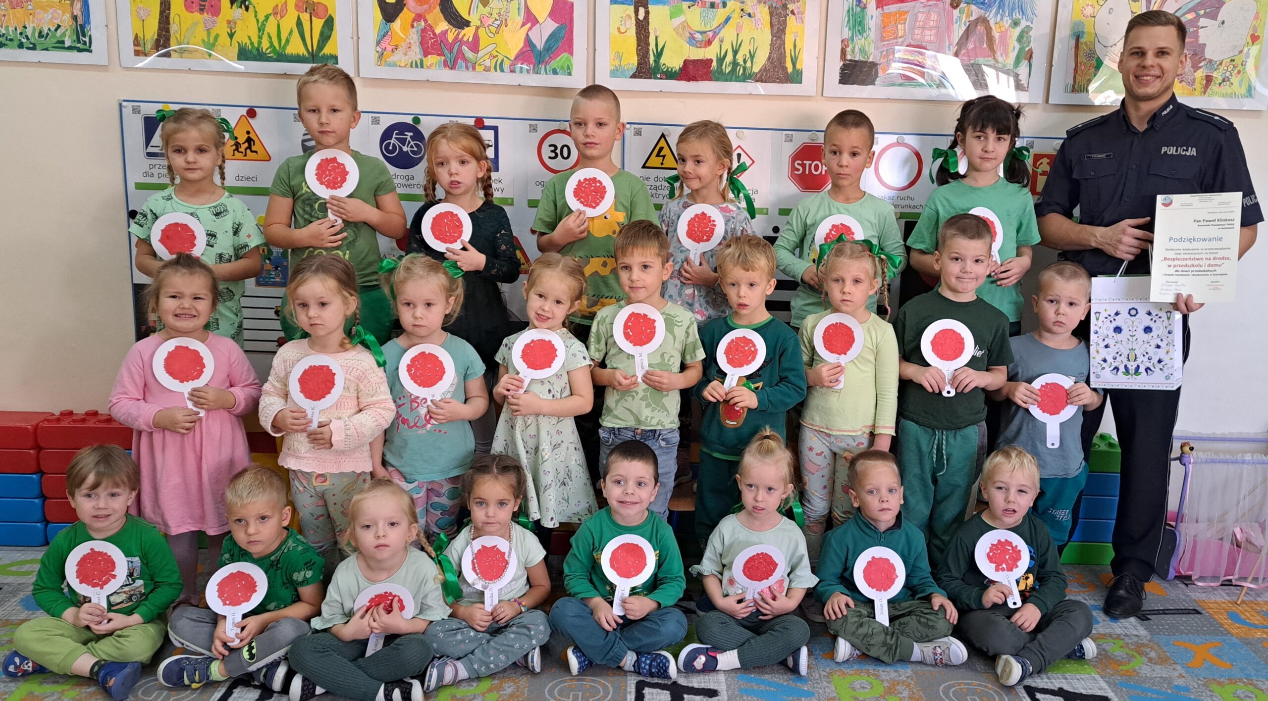 Zajęcia edukacyjne przedszkolaków „Bezpieczeństwo na drodze, w domu i przedszkolu”